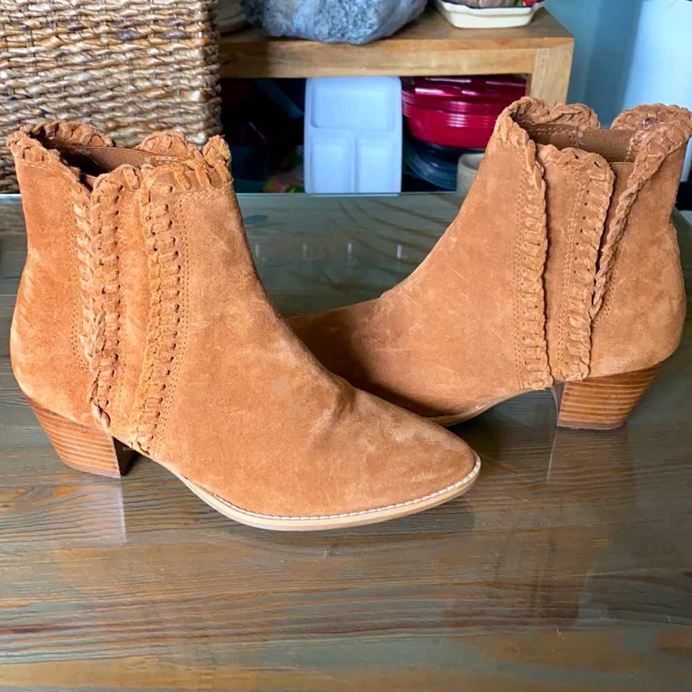 Coconuts by Matisse Chestnut Tan brown boots 6.5